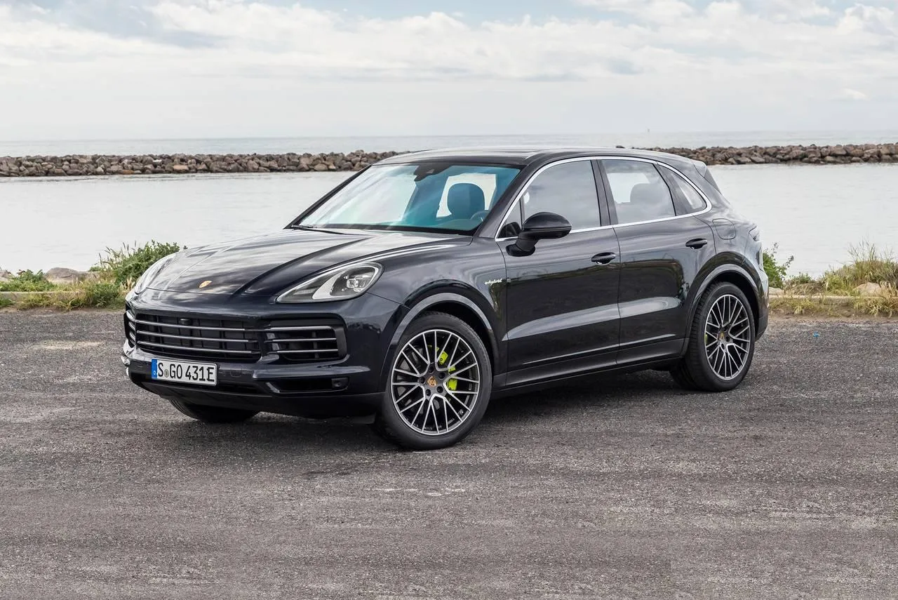 Porsche Cayenne price in Kenya - Bestcarsforsaleinkenya.co.ke