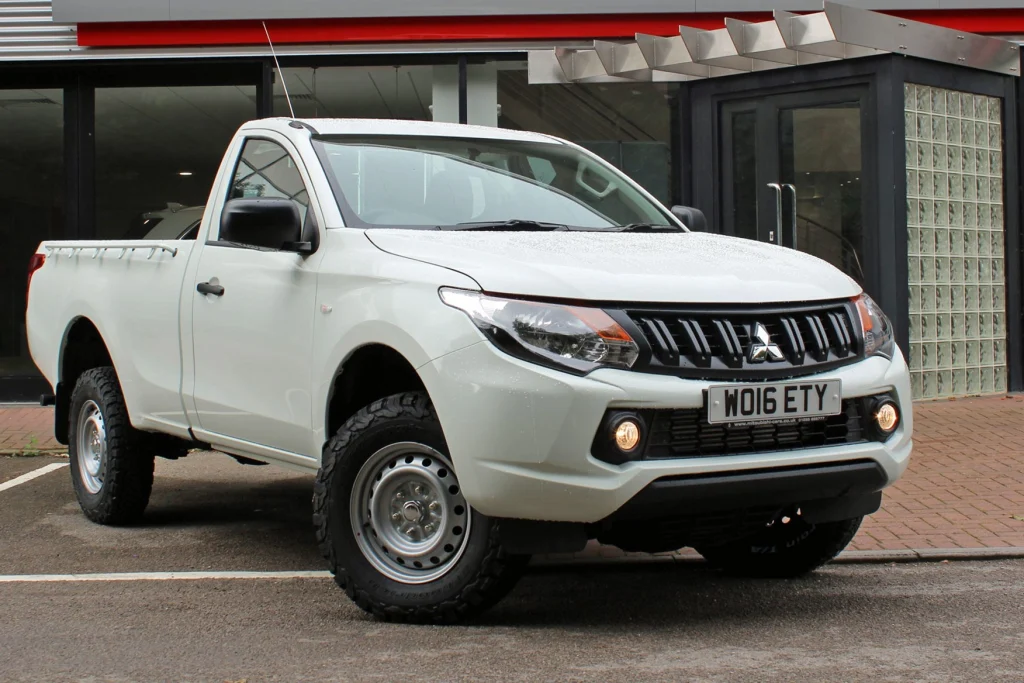 Mitsubishi L200