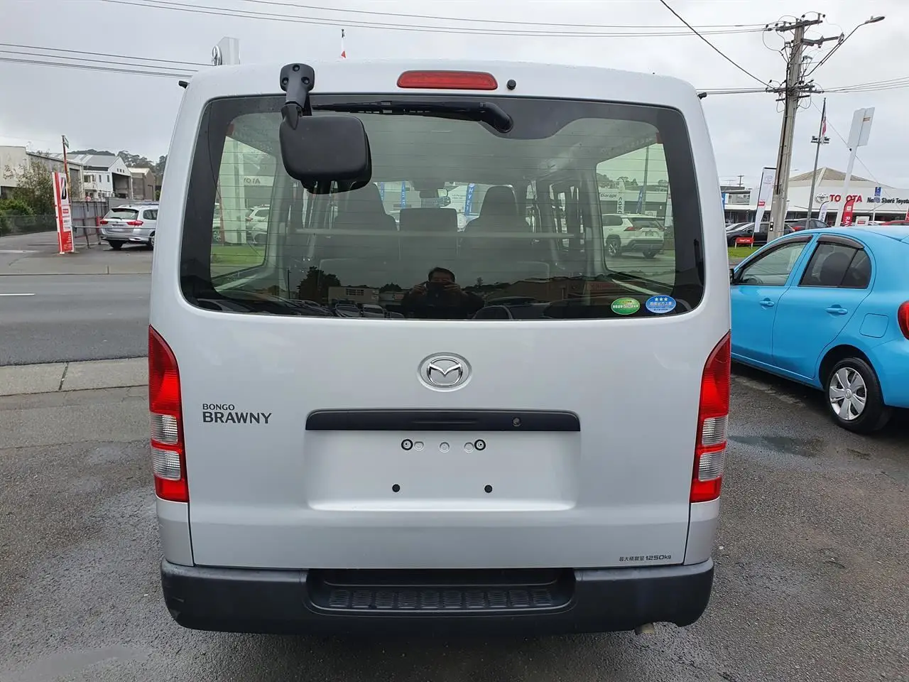 Mazda Bongo for Sale in Keanya