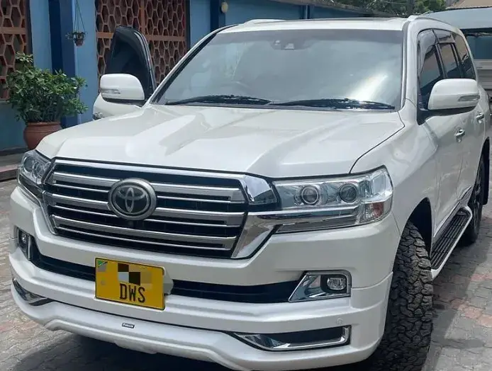 Toyota V8 for Sale in Nairobi