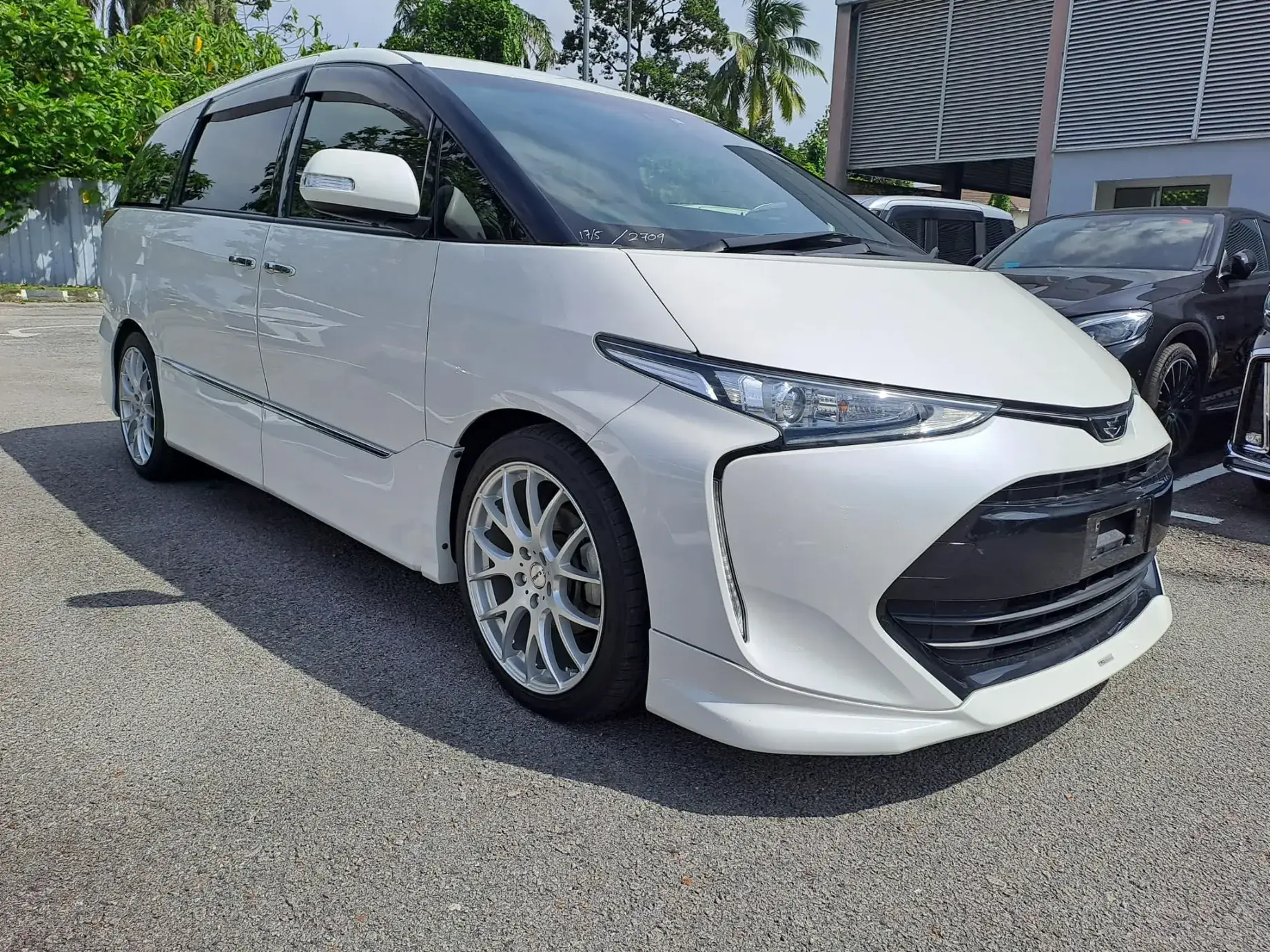 Toyota Estima for Sale in Kenya