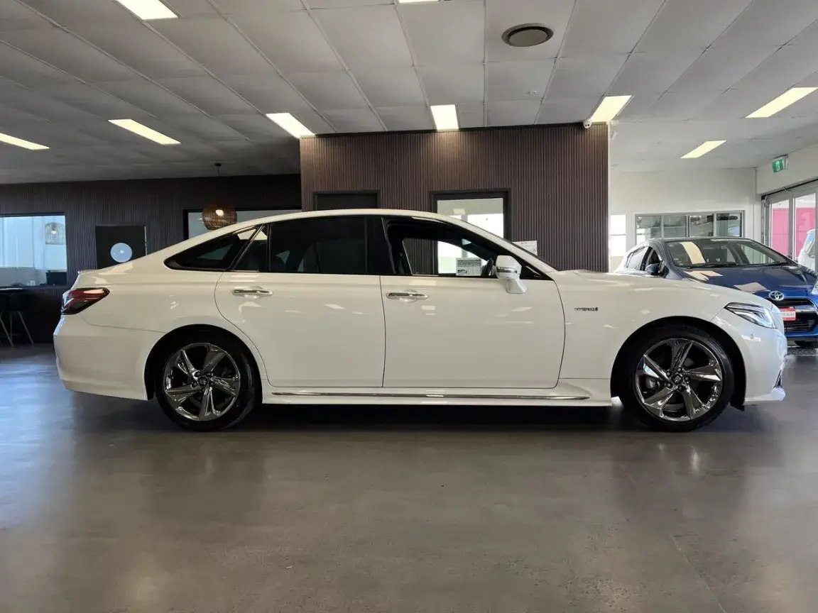 Toyota Crown for Sale in Kenya